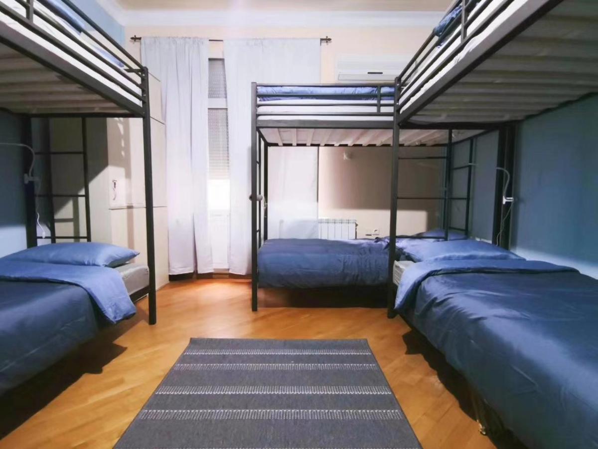 Lucky Apartment Belgrad Exteriör bild