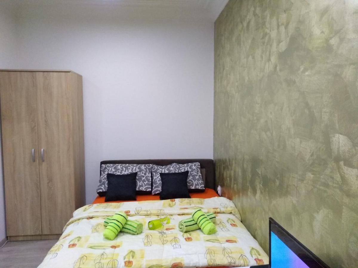 Lucky Apartment Belgrad Exteriör bild